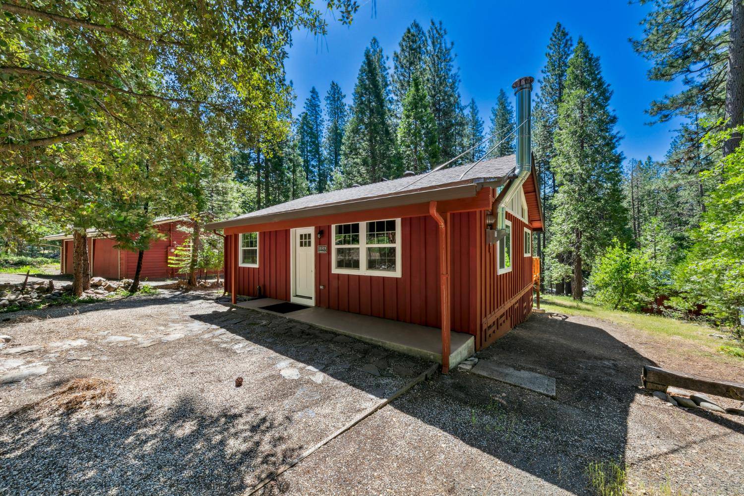 Kyburz, CA 95720,11523 Pickwick ST
