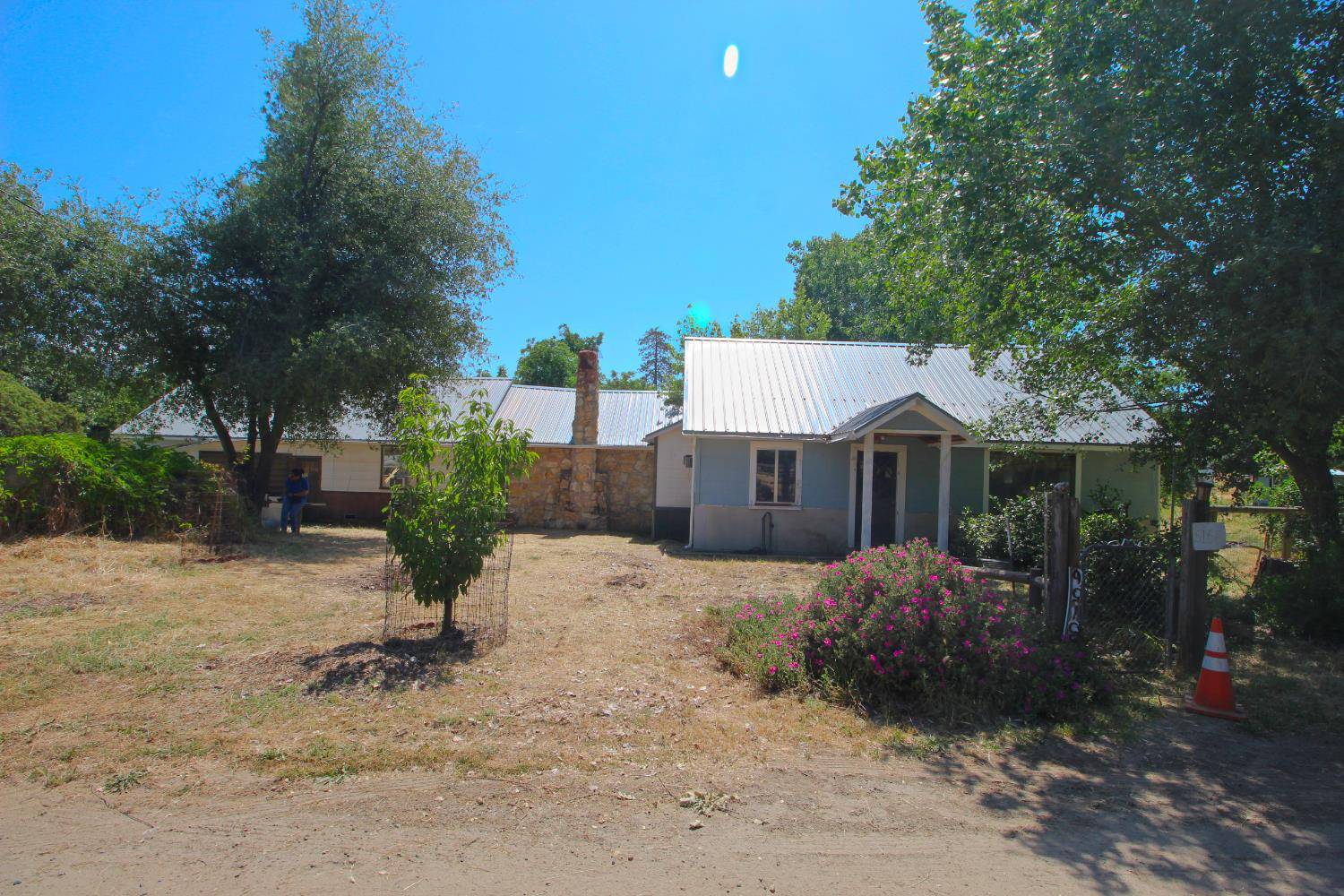 Mariposa, CA 95338,5156 Hillside DR