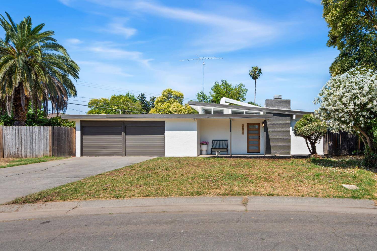 Sacramento, CA 95821,3671 Montclaire ST