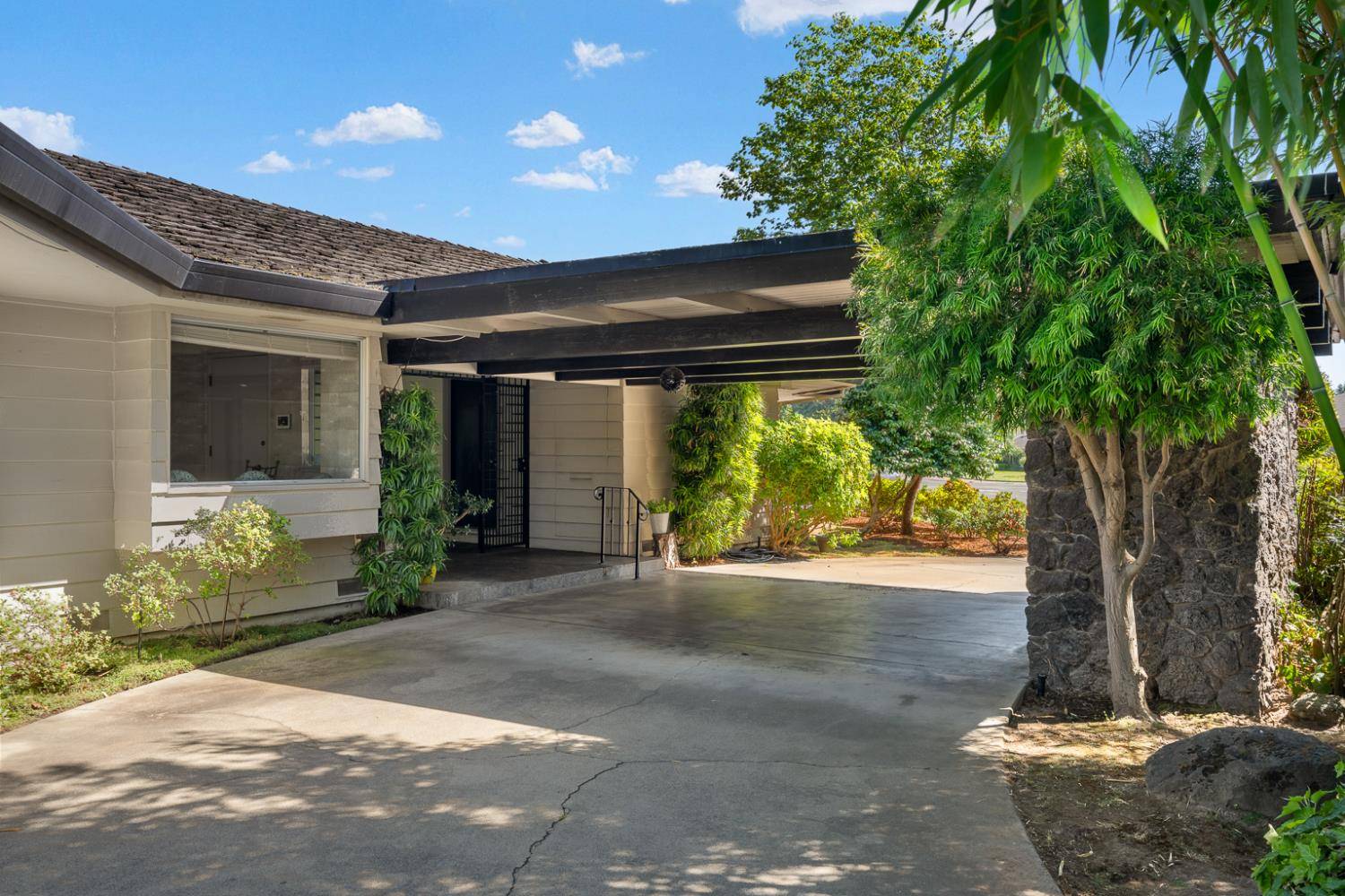 Sacramento, CA 95864,540 Wilhaggin DR