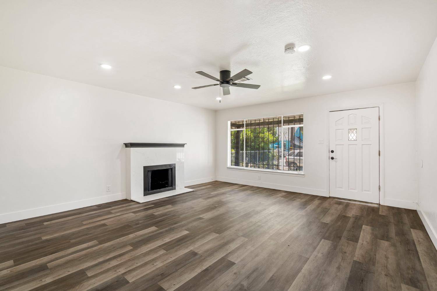 Sacramento, CA 95817,3041 San Carlos WAY