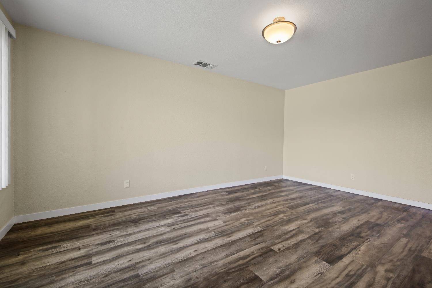 Stockton, CA 95206,1336 Denver AVE