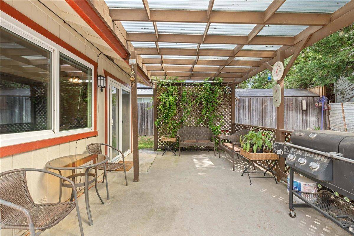 Loomis, CA 95650,6385 Arcadia AVE