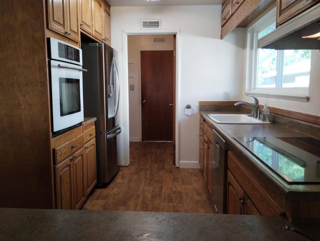 Roseville, CA 95661,1715 Russell WAY