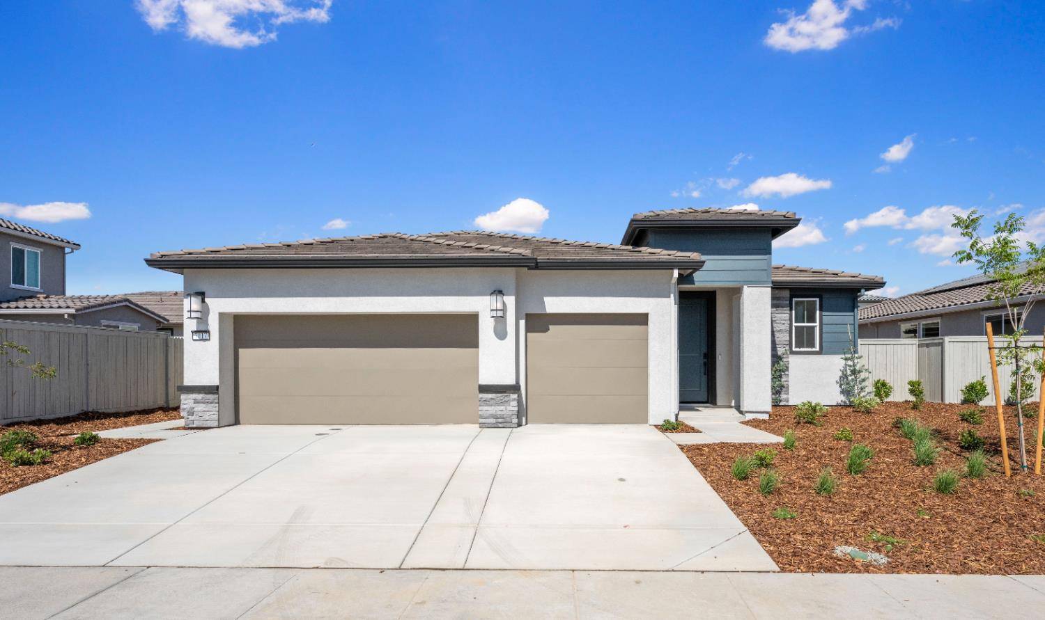 Roseville, CA 95747,7017 Carbone DR