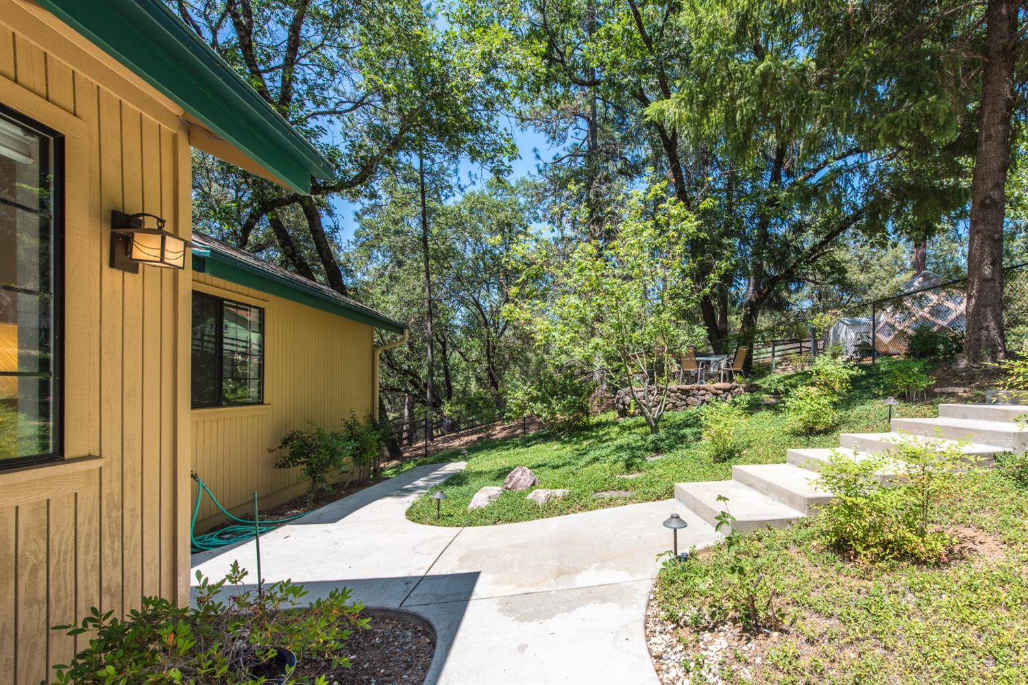 Grass Valley, CA 95949,15046 Leiter WAY