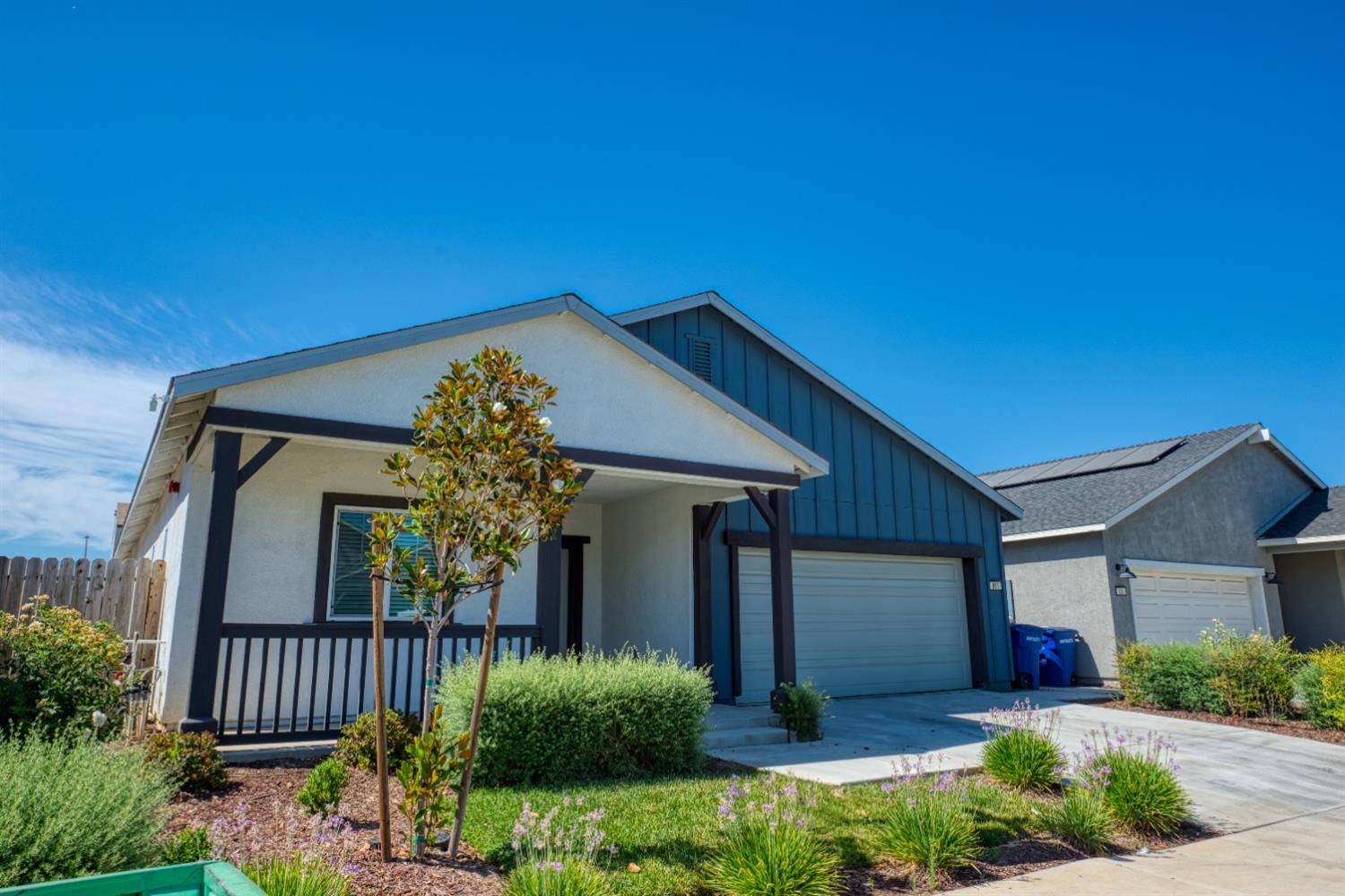Patterson, CA 95363,931 Grimsby LN
