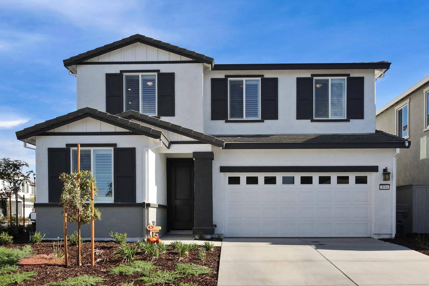 Roseville, CA 95747,3016 Black Walnut WAY
