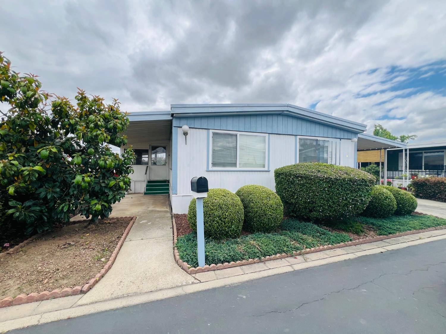 Merced, CA 95341,2240 Golden Oak LN #38