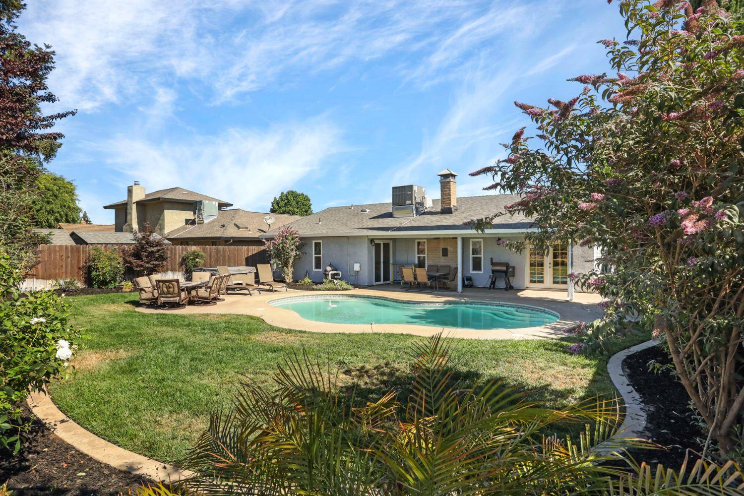 Lodi, CA 95240,918 Pinot Noir DR