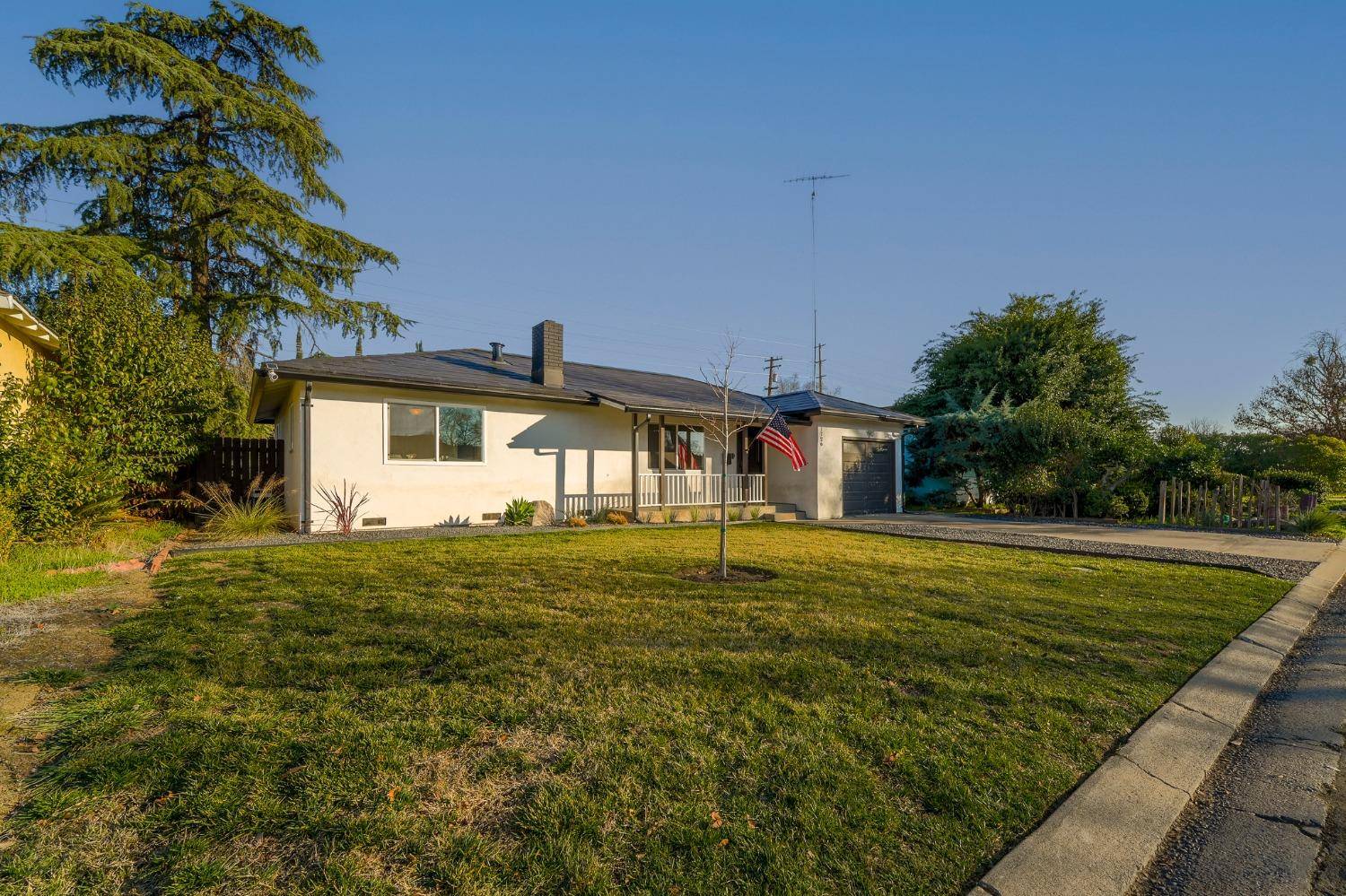 Modesto, CA 95350,1726 Carlton AVE