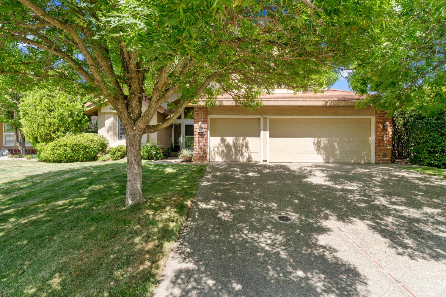 Folsom, CA 95630,100 Kerswell CT