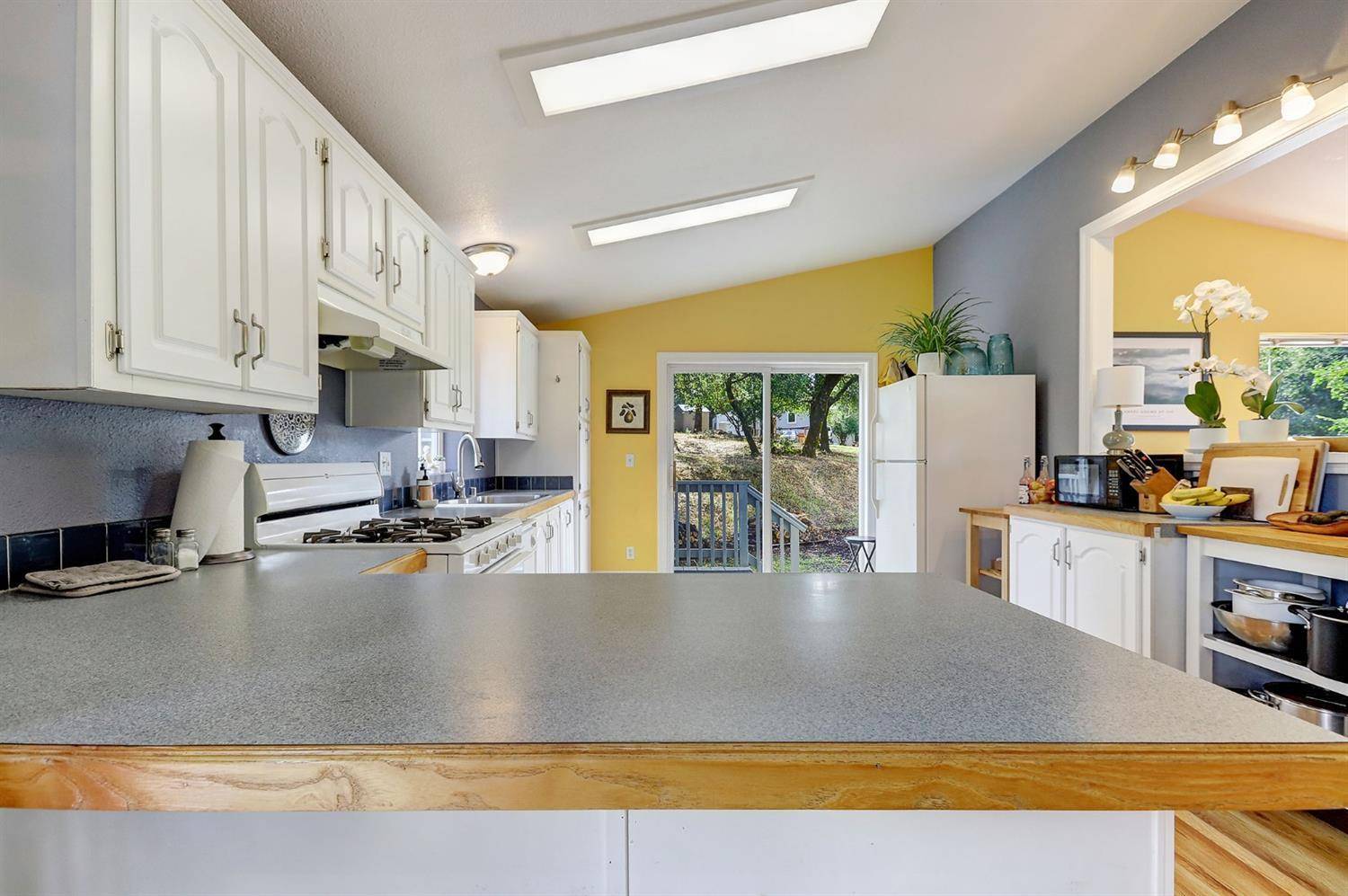 Grass Valley, CA 95949,17051 Duggans RD