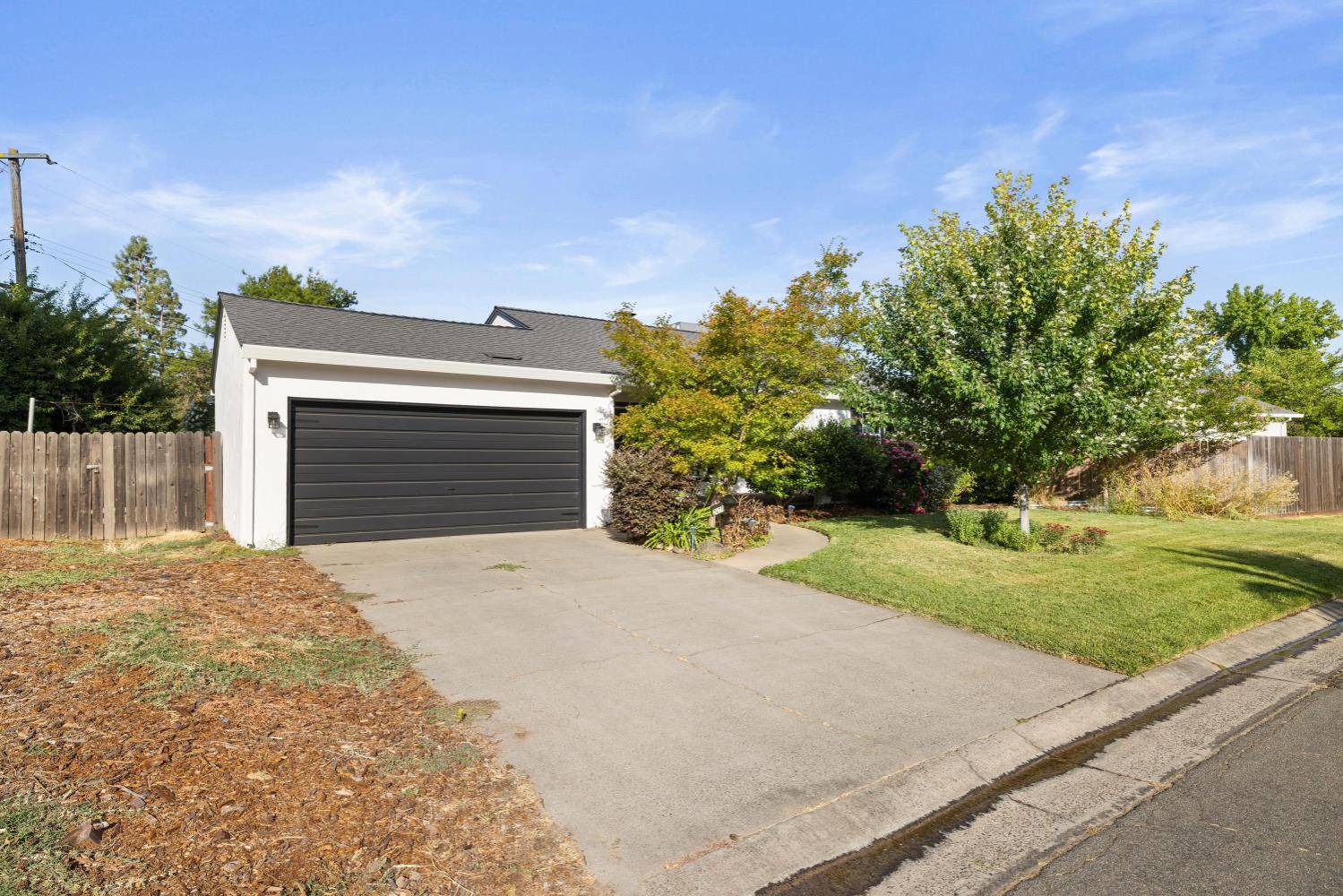 Sacramento, CA 95825,2417 Drayton DR