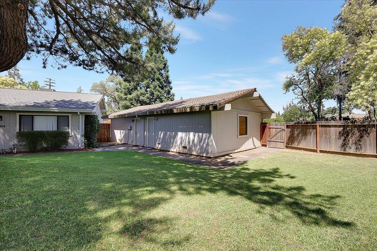 Carmichael, CA 95608,5506 Fair Oaks BLVD