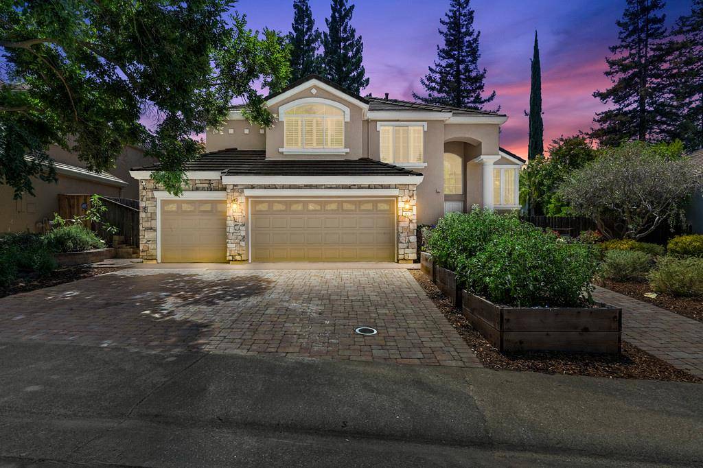Folsom, CA 95630,171 John Henry CIR