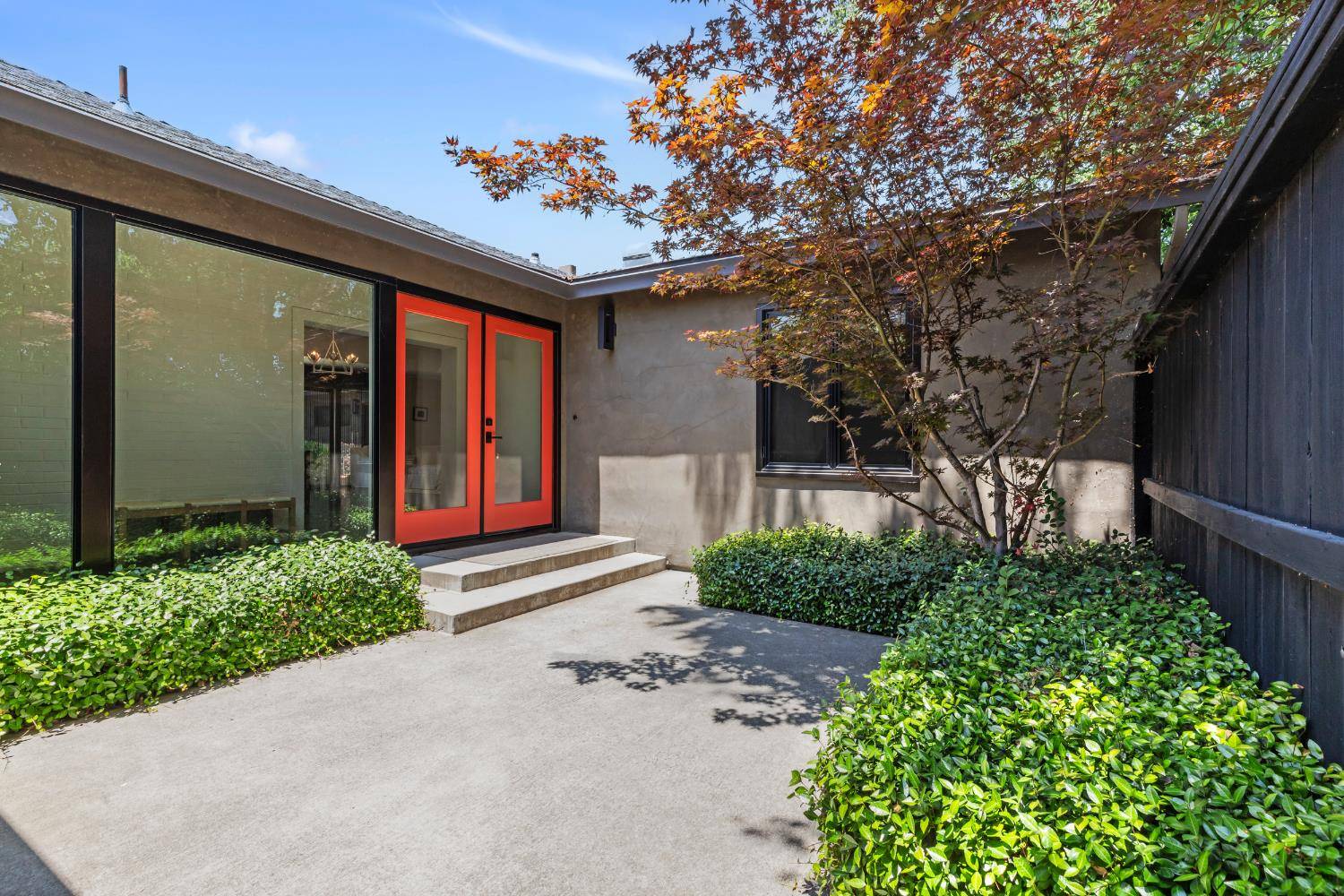Modesto, CA 95354,685 Geer CT