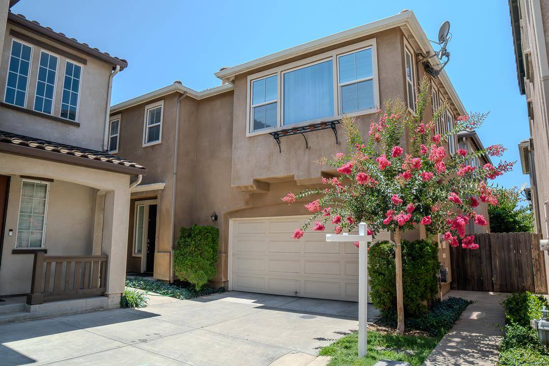 Modesto, CA 95355,3904 Purple Finch Ln