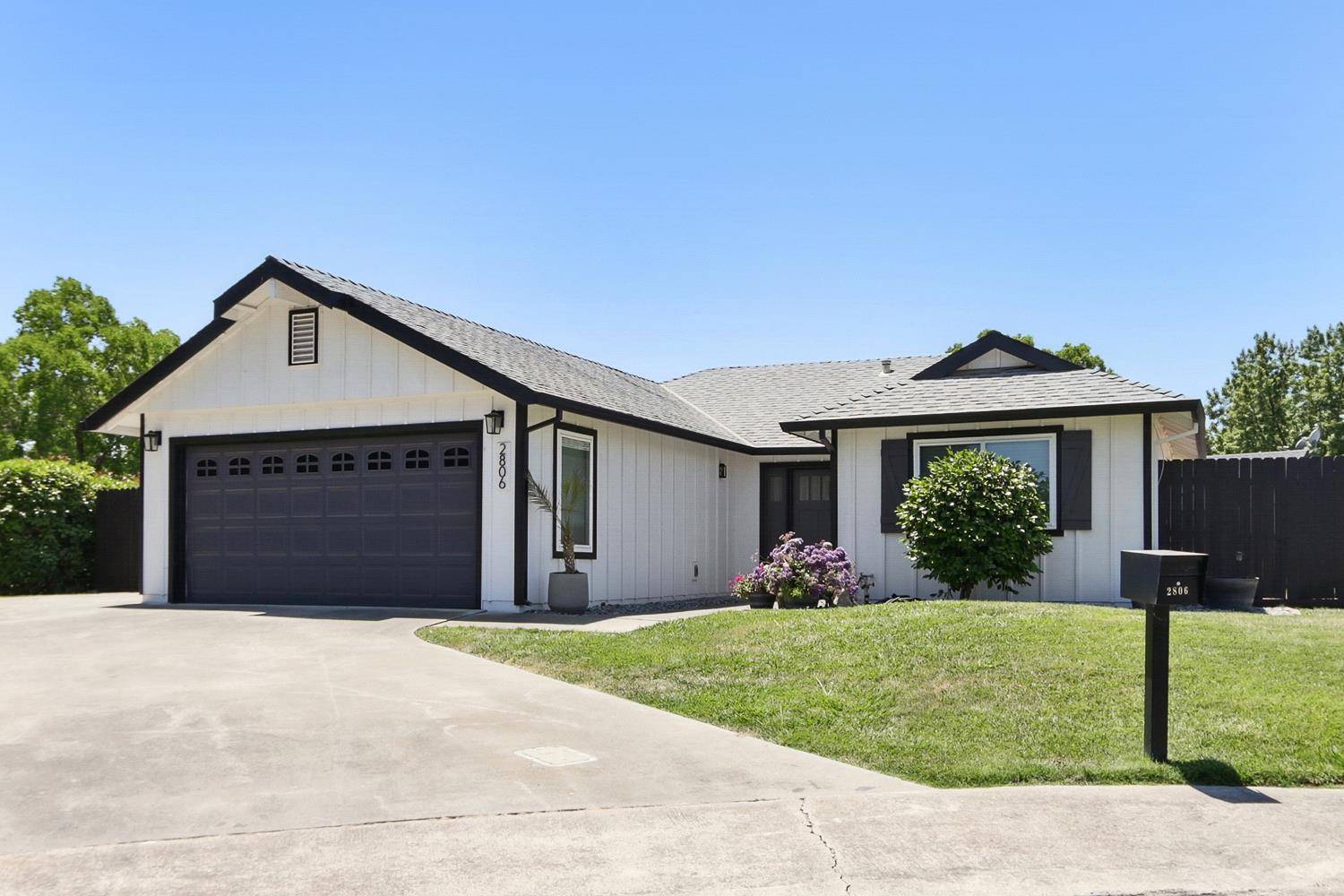 West Sacramento, CA 95691,2806 Janet DR