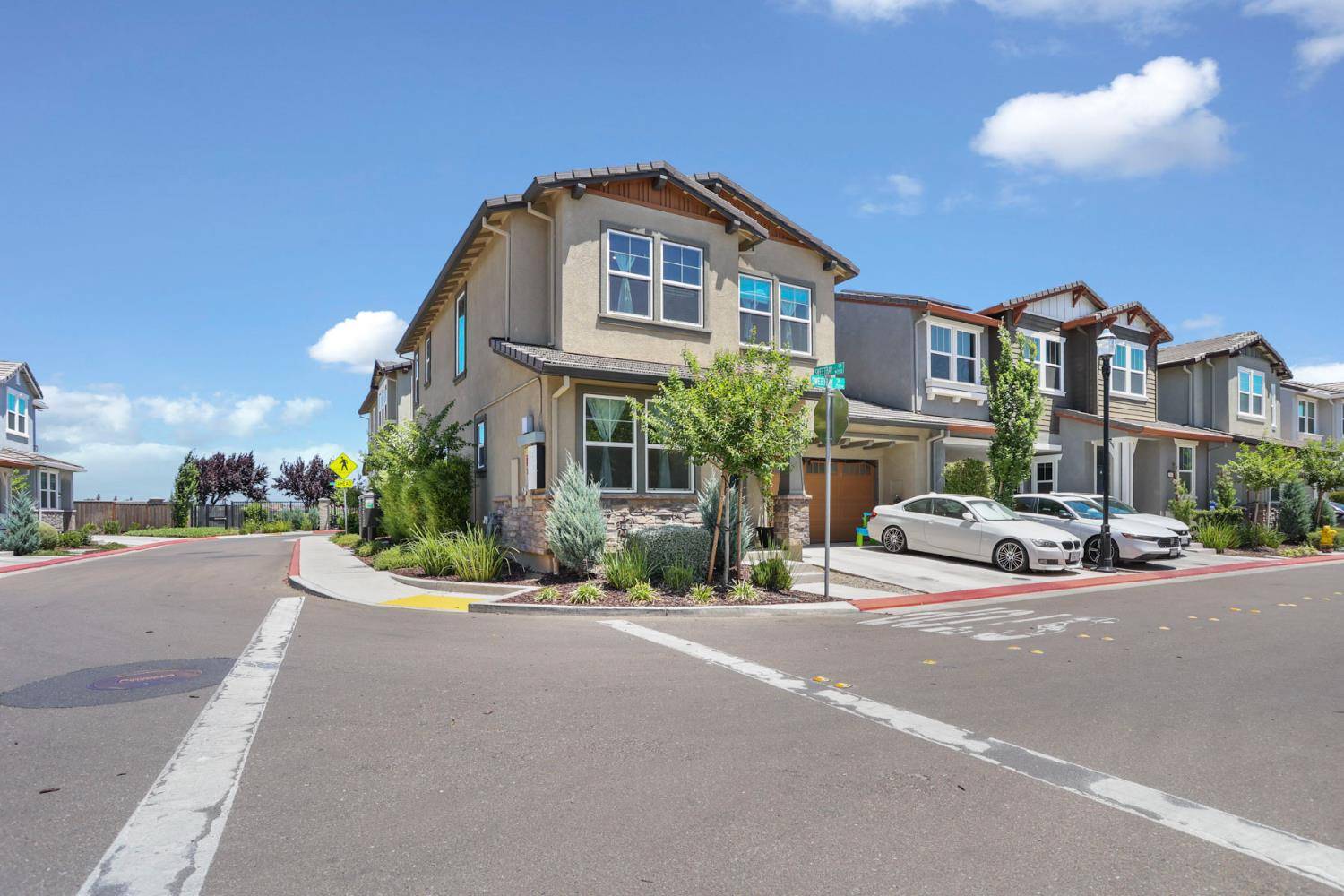 Tracy, CA 95377,2504 Sweetbay CIR