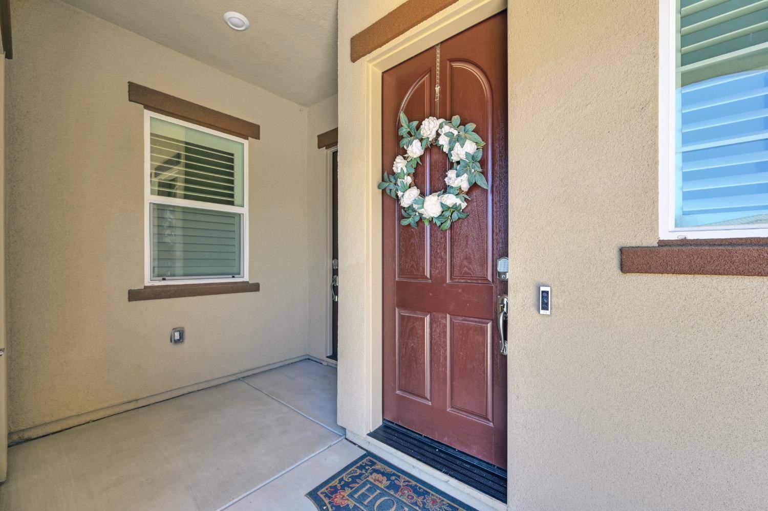 El Dorado Hills, CA 95762,8064 Benevento DR