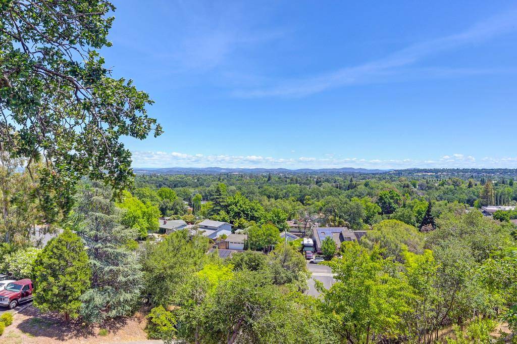 Rocklin, CA 95677,2560 Lodestar ST