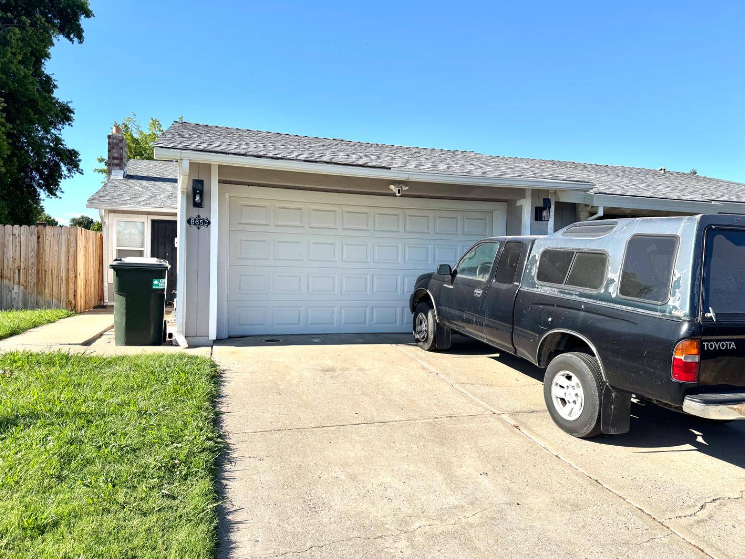 Sacramento, CA 95828,8653 Danridge DR
