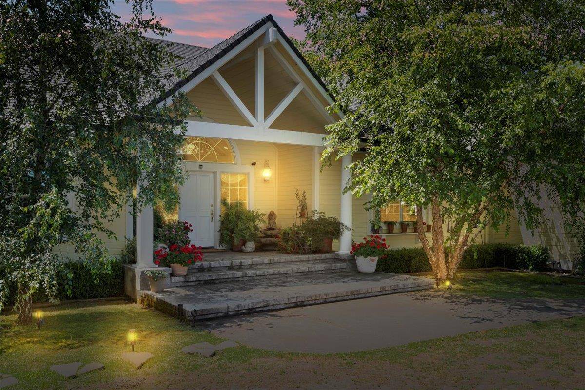 Cool, CA 95614,4558 Country View CT