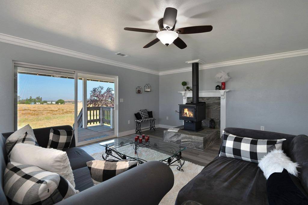 Wheatland, CA 95692,3656 Hokan LN
