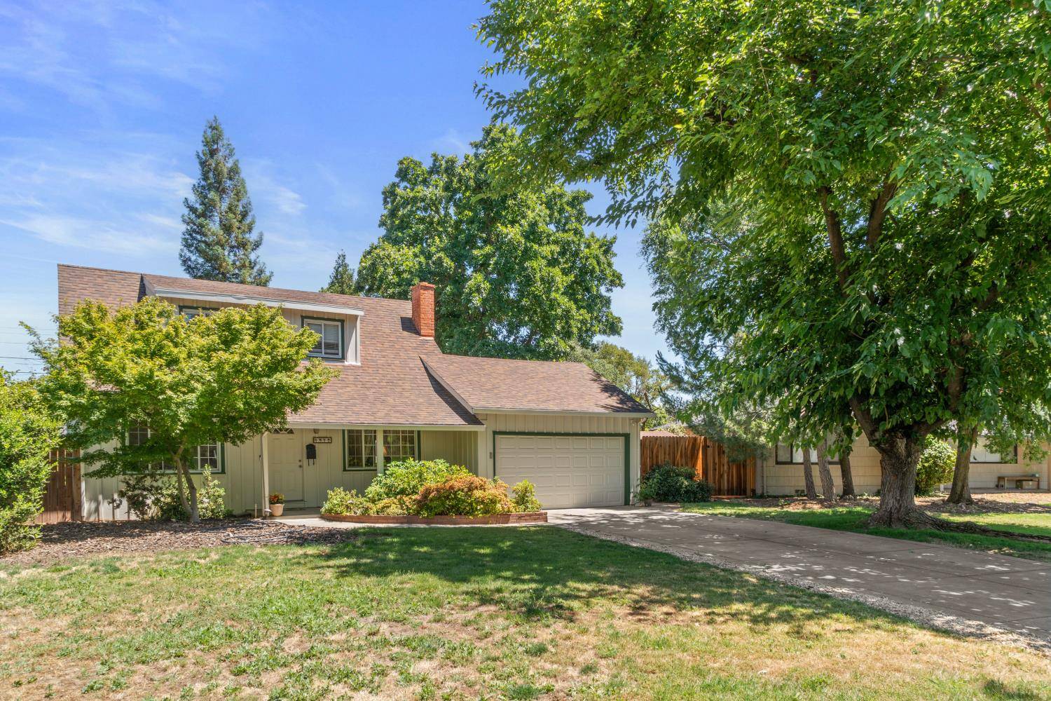 Sacramento, CA 95825,1912 Richmond ST
