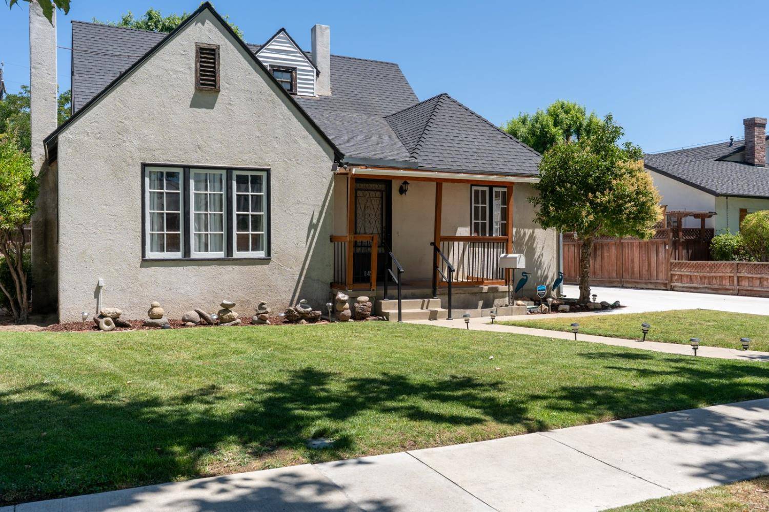 Los Banos, CA 93635,642 Adams AVE