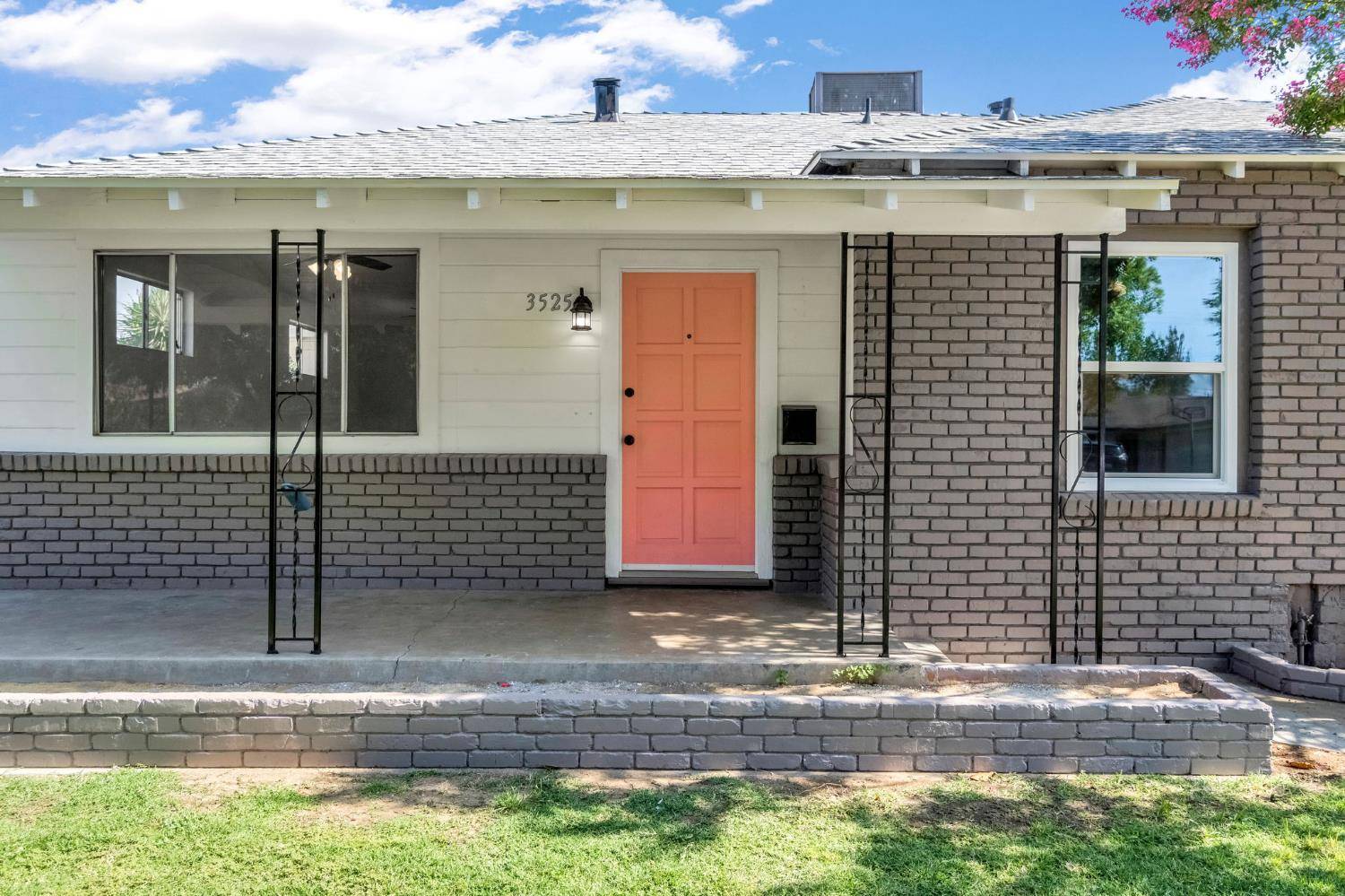 Fresno, CA 93703,3525 E Hammond AVE