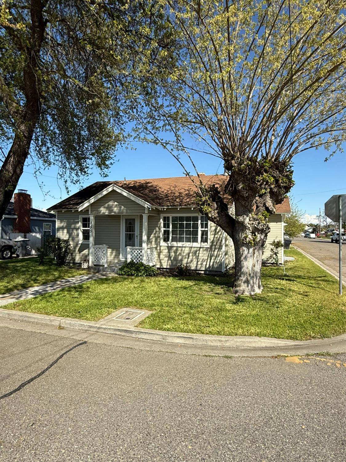 Oakdale, CA 95361,155 N Bryan AVE