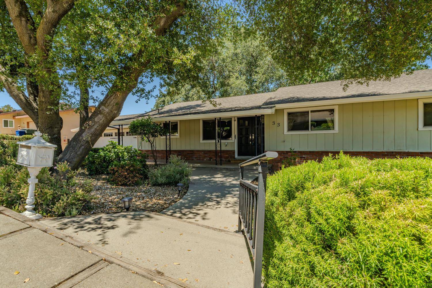 Jackson, CA 95642,33 N. Pioneer Cir