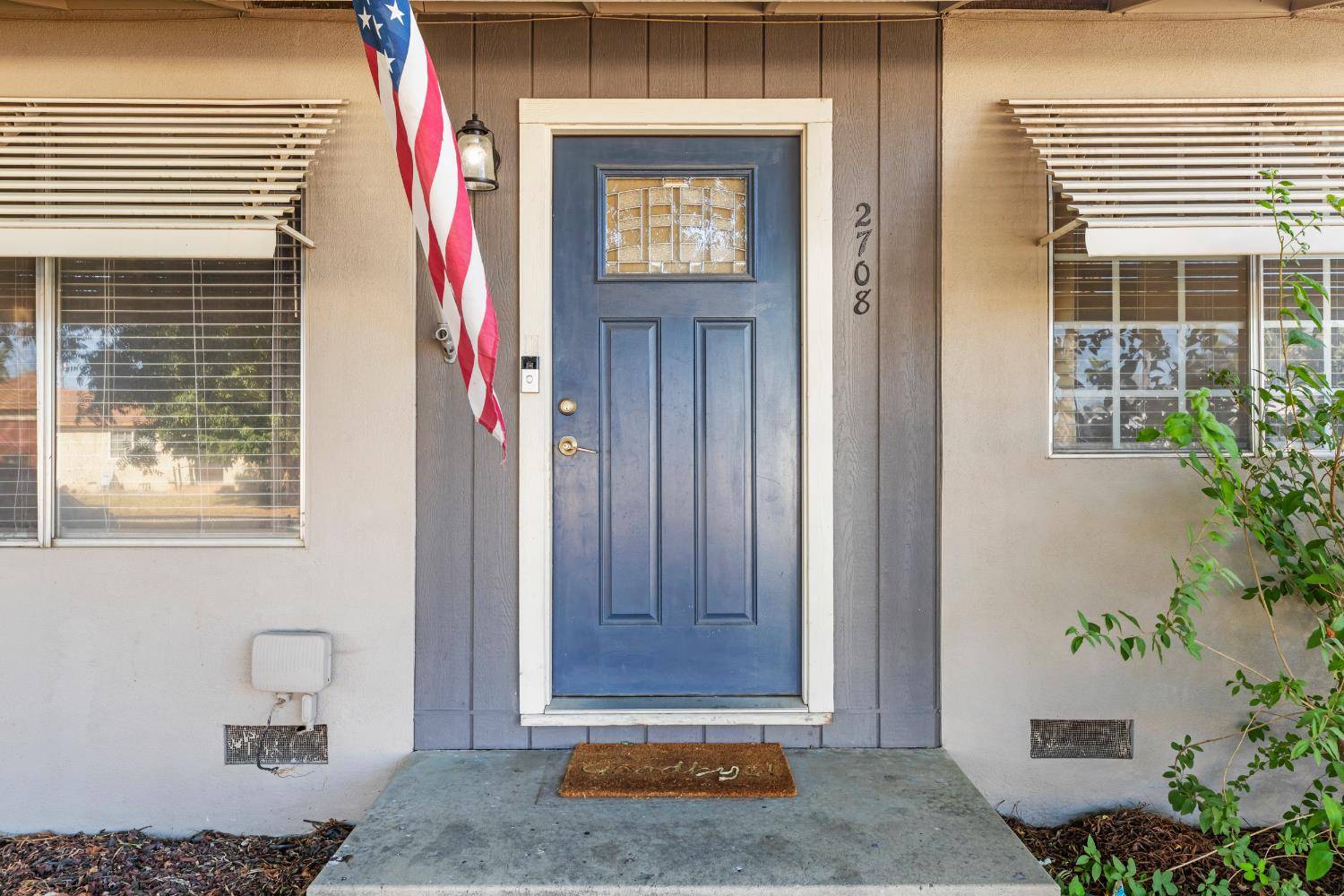 Hughson, CA 95326,2708 5th ST