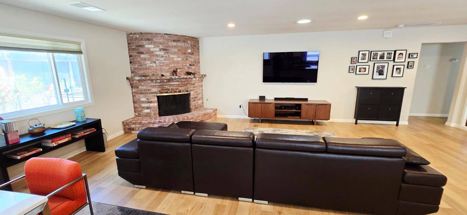 Davis, CA 95618,3428 Monterey AVE