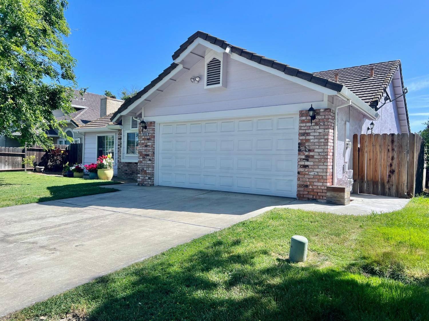 Ceres, CA 95307,3116 Larrynell DR