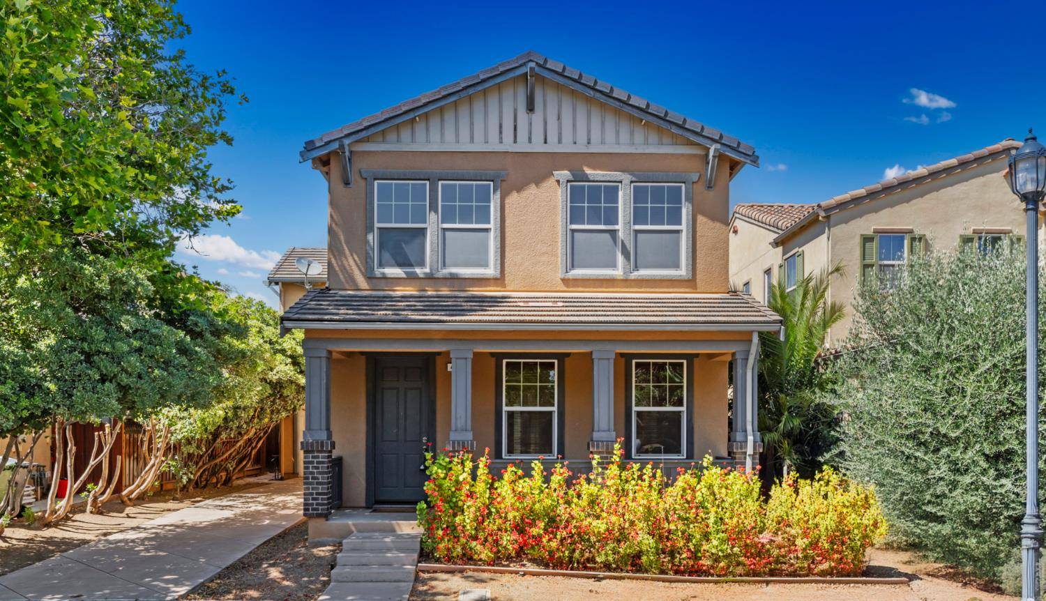 Tracy, CA 95391,433 W Moraga ST