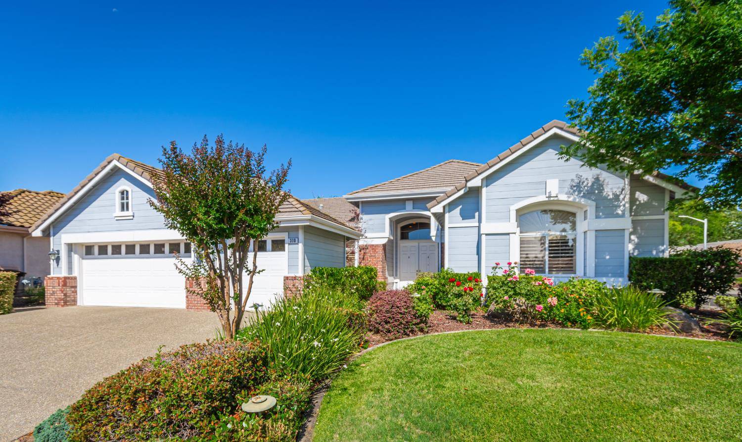Roseville, CA 95747,300 Roundhill CT
