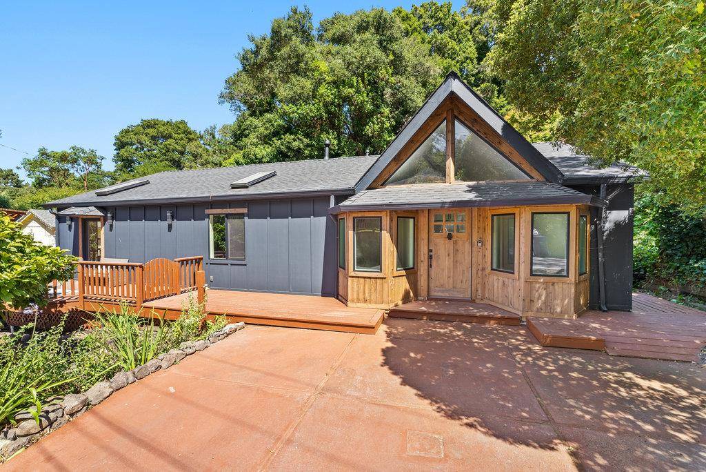Aptos, CA 95003,610 Nestora AVE