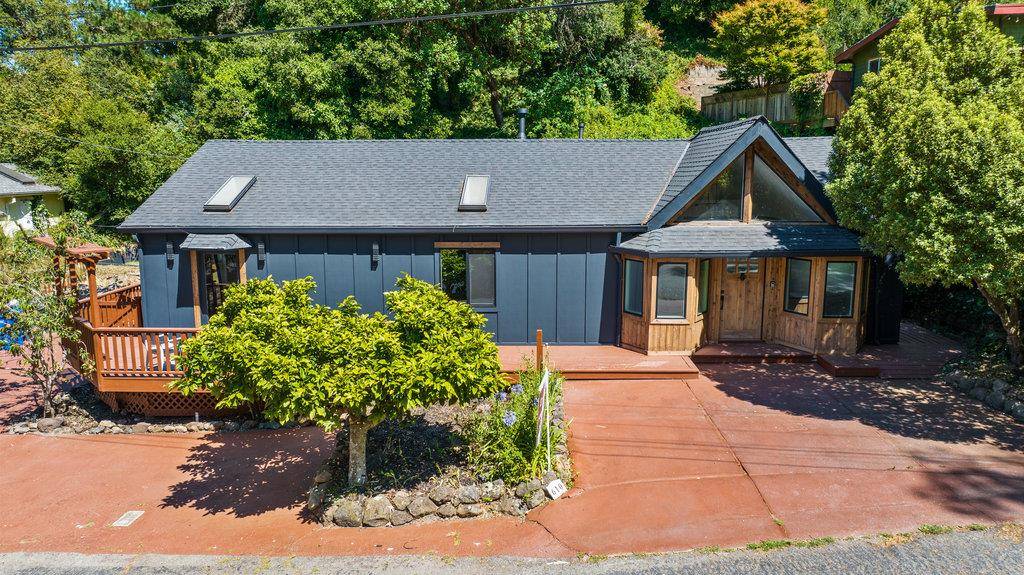 Aptos, CA 95003,610 Nestora AVE