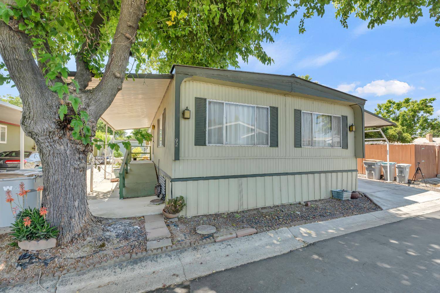West Sacramento, CA 95691,3901 Lake RD #92