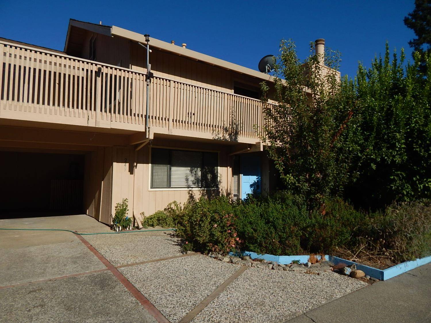 Davis, CA 95616,249 El Cajon AVE