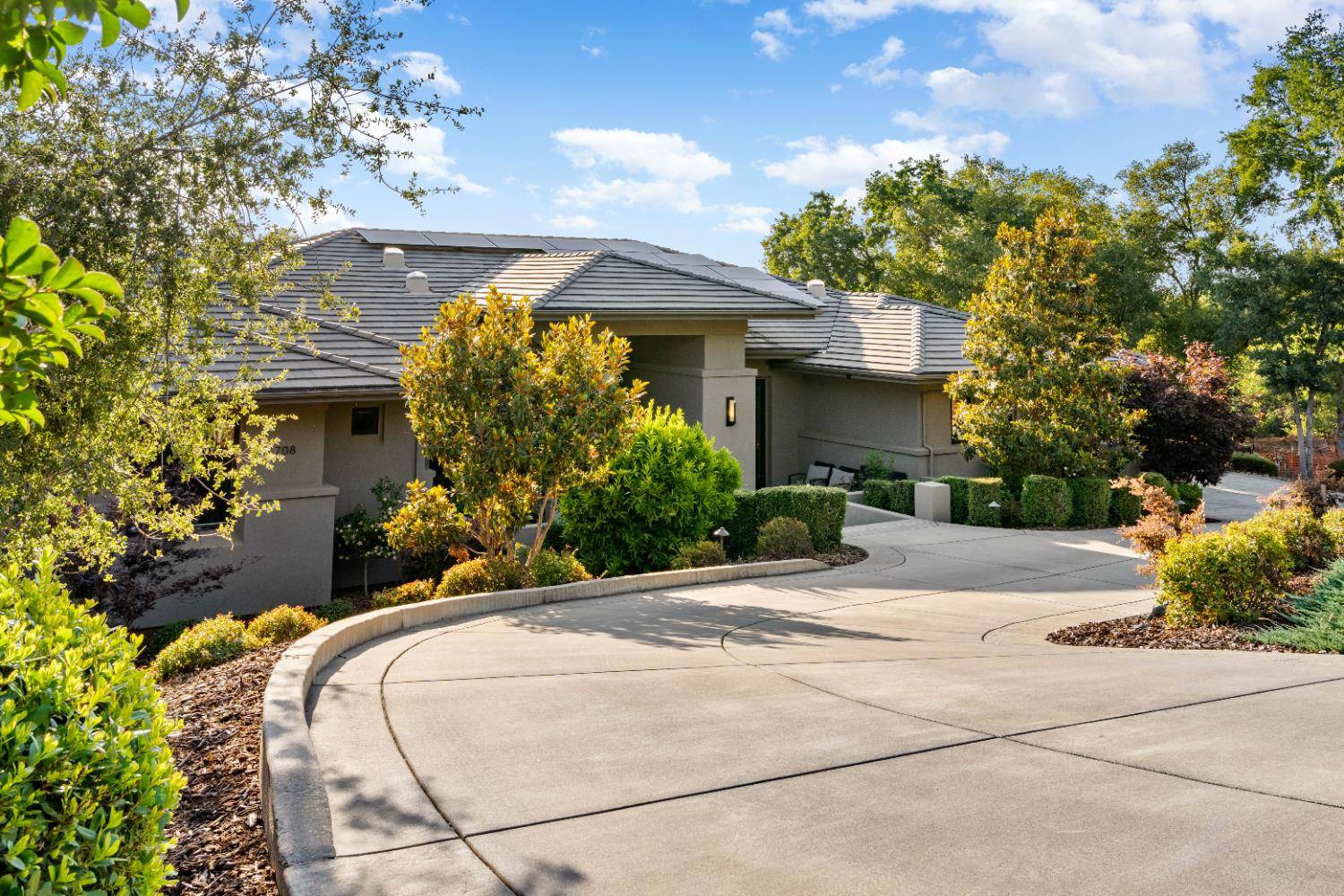 El Dorado Hills, CA 95762,708 Da Vinci CT