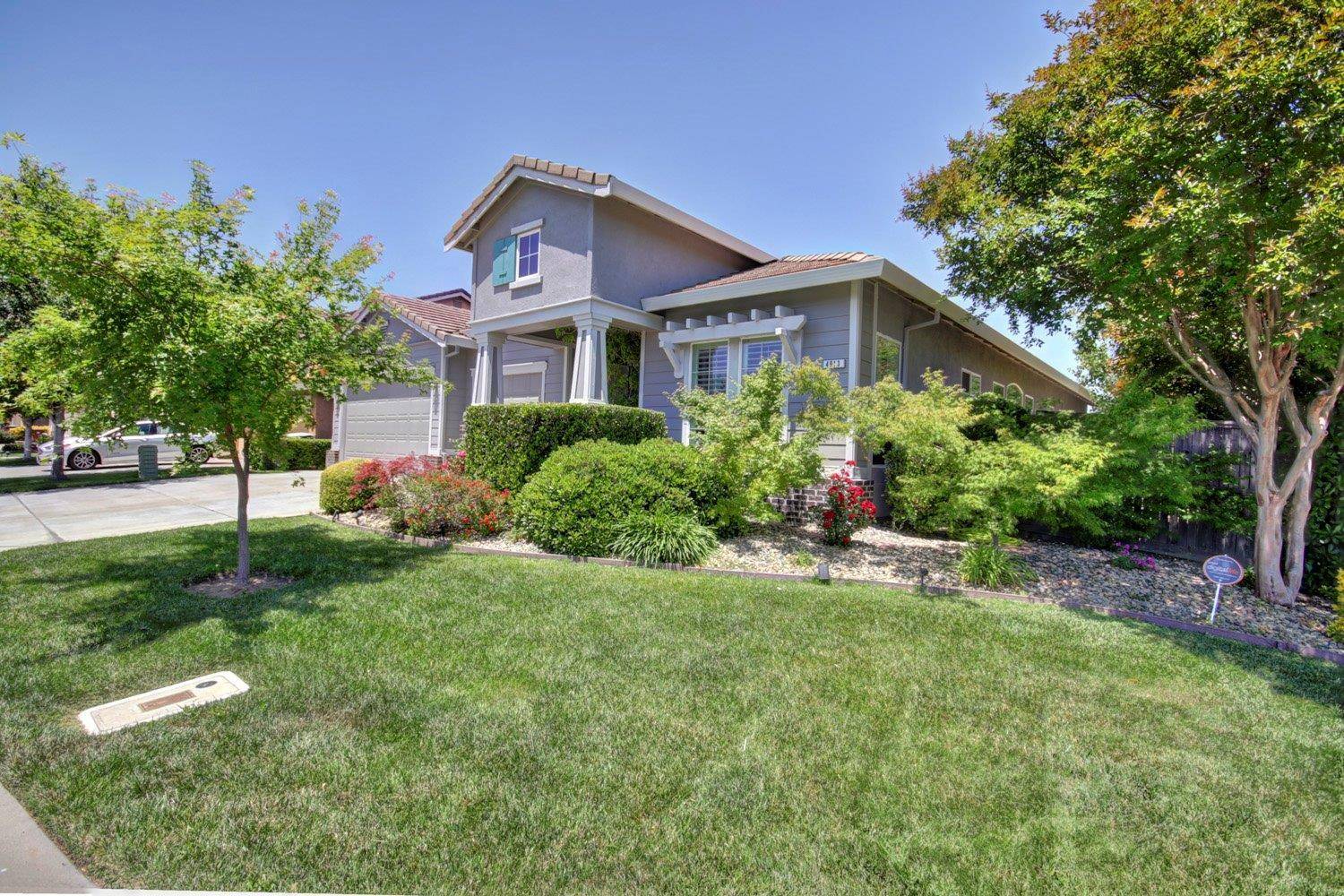 Elk Grove, CA 95757,4913 blossom Ranch Dr.