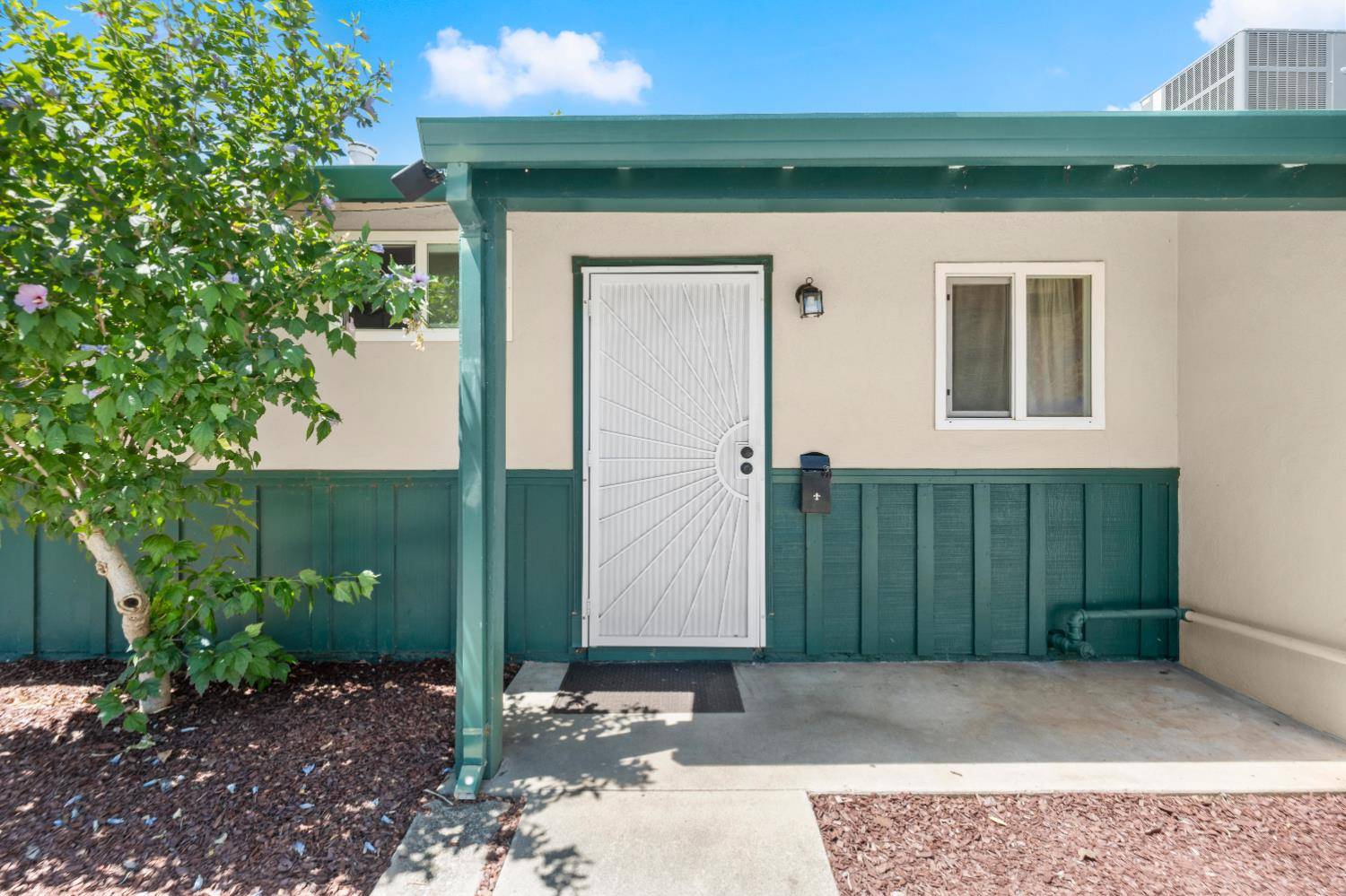 Rancho Cordova, CA 95670,10559 Olson DR