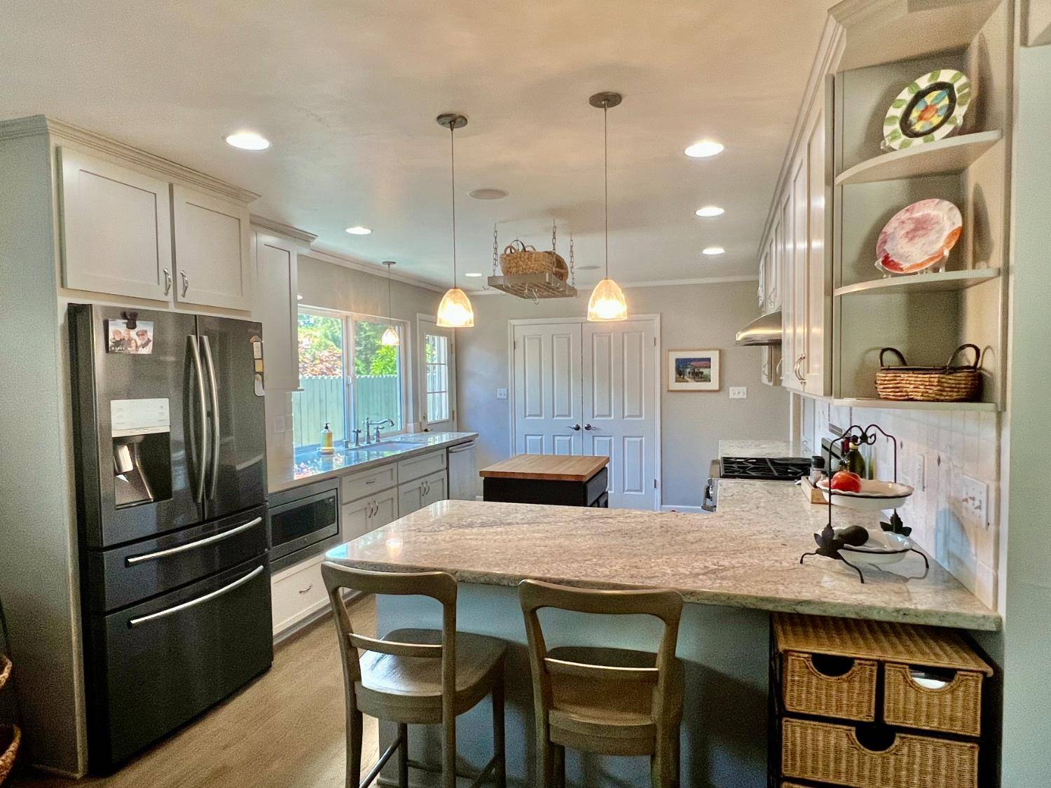 Sacramento, CA 95822,4400 Capri WAY