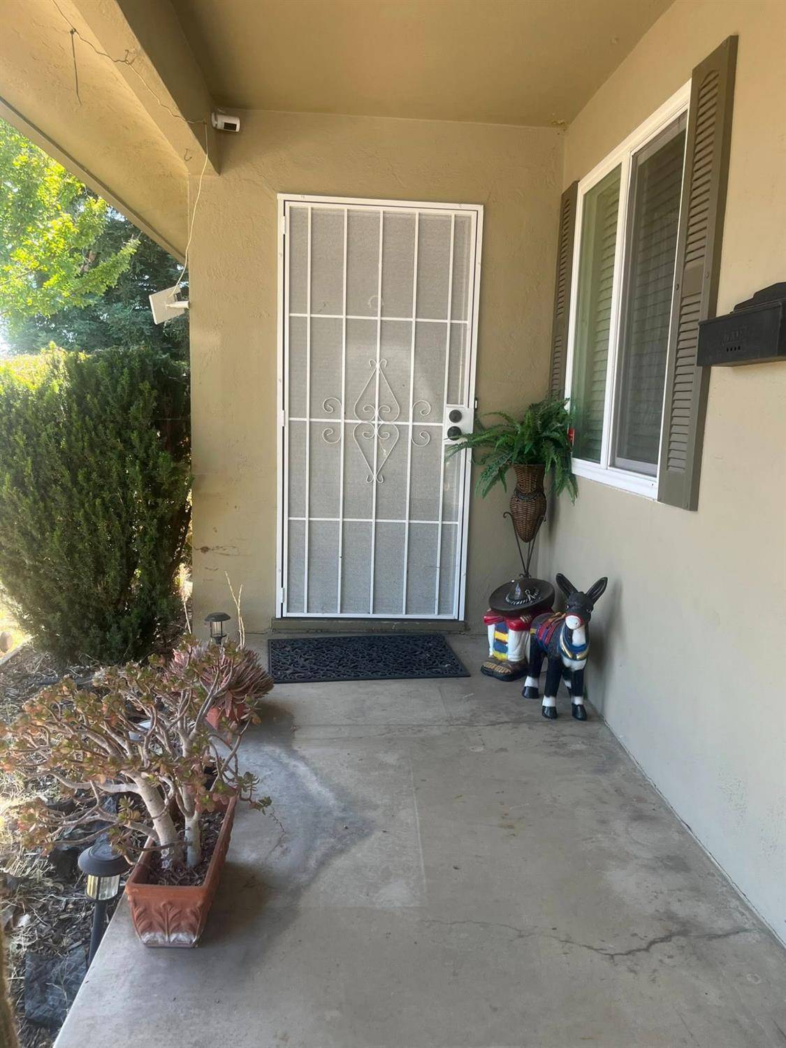 Lodi, CA 95240,441 E Elgin AVE