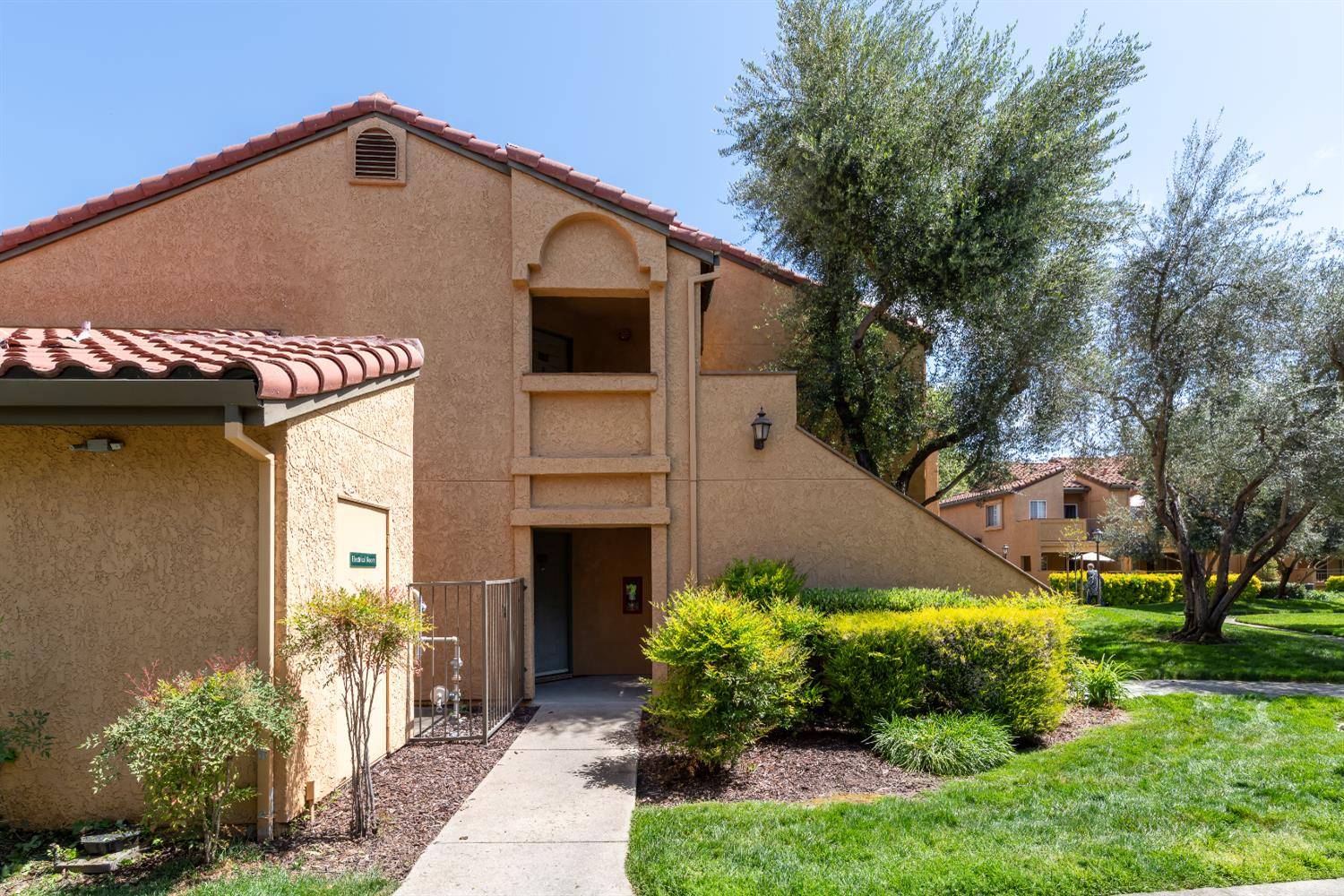 San Ramon, CA 94582,715 Watson Canyon CT #106