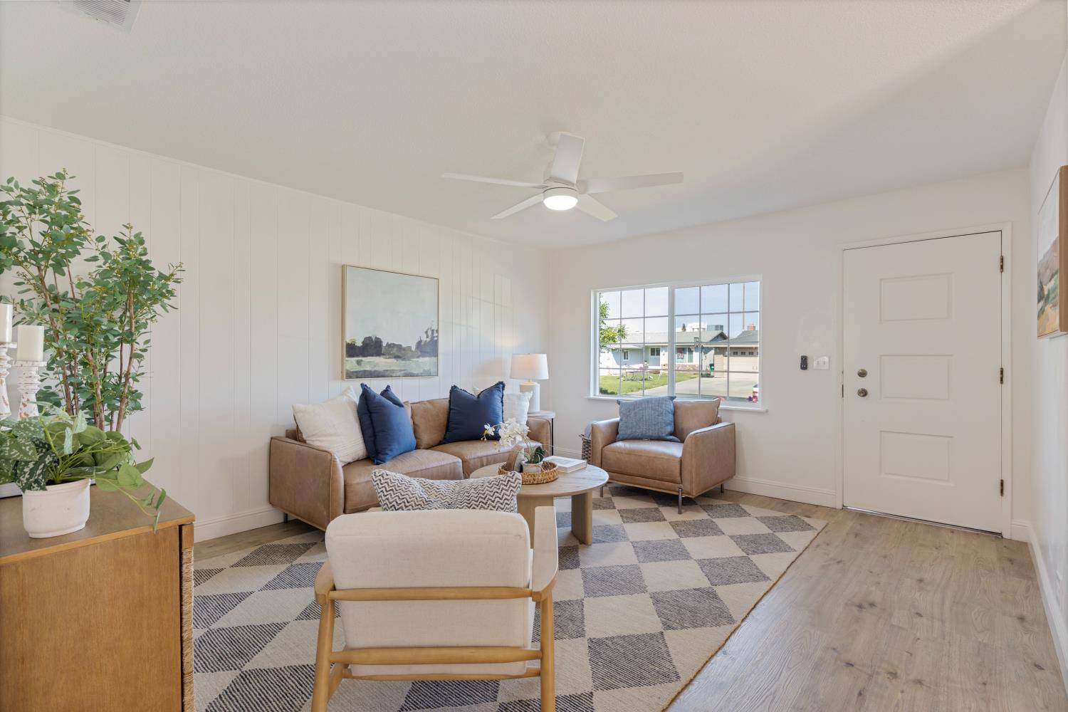 Lodi, CA 95242,641 Rutledge DR